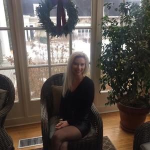 Meet your Posher, Becky